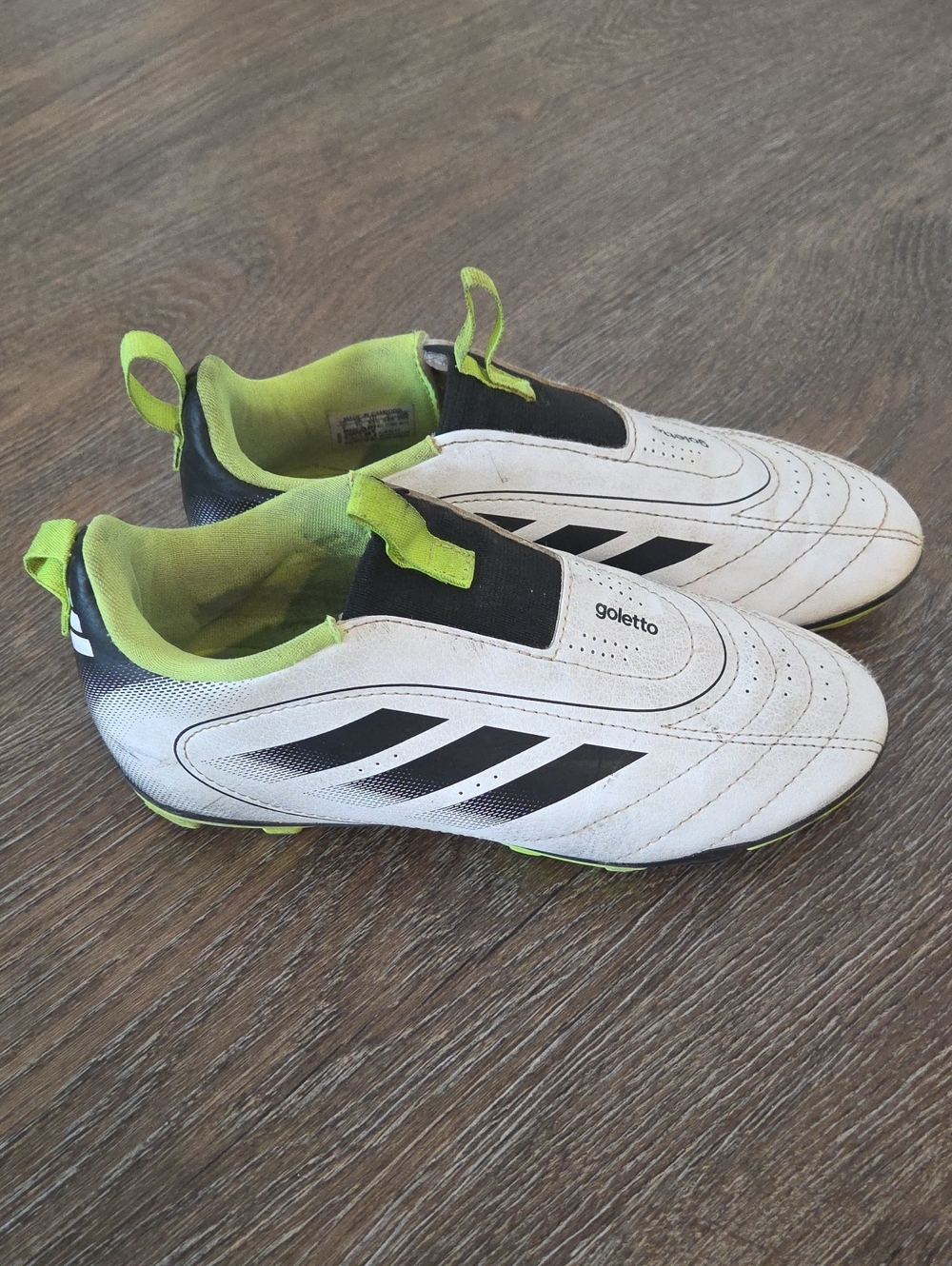 Adidas Goletto Kids White and Neon Green Soccer Cleats Little Boys Size 1.5